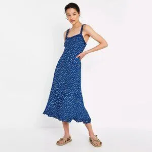 knee length dresses for ladies Noémie floral-embroidered midi dress in Green main image 1